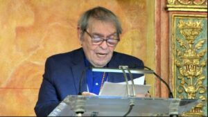 UCV postulará al poeta Rafael Cadenas al Nobel de Literatura