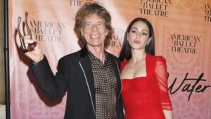 A los 79 años, Mick Jagger se casará con su novia 43 años menor - AlbertoNews
