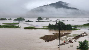 Al menos siete muertos, tres desaparecidos y miles de evacuados por las fuertes lluvias en Corea del Sur