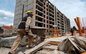 Cámara Bolivariana Construcción subraya crecimiento de 28 % en sector privado comercial y recreacional