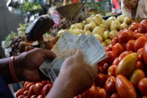 Canasta básica de mayo costó 14 mil bolívares más que en abril: Cendas