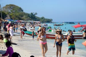 Cartagena: investigan presunto abuso policial en Playa Blanca - Otras Ciudades - Colombia