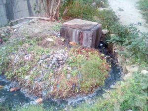 Colapso de tanquilla en Quebrada de Germán afecta la salud de los habitantes