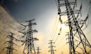 Conoce los canales digitales para reportar eventualidades del sector eléctrico | Servicios 123