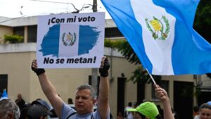 EE.UU., la UE y la OEA cuestionan la orden de la Corte de Constitucionalidad de Guatemala de no oficializar los resultados de las elecciones