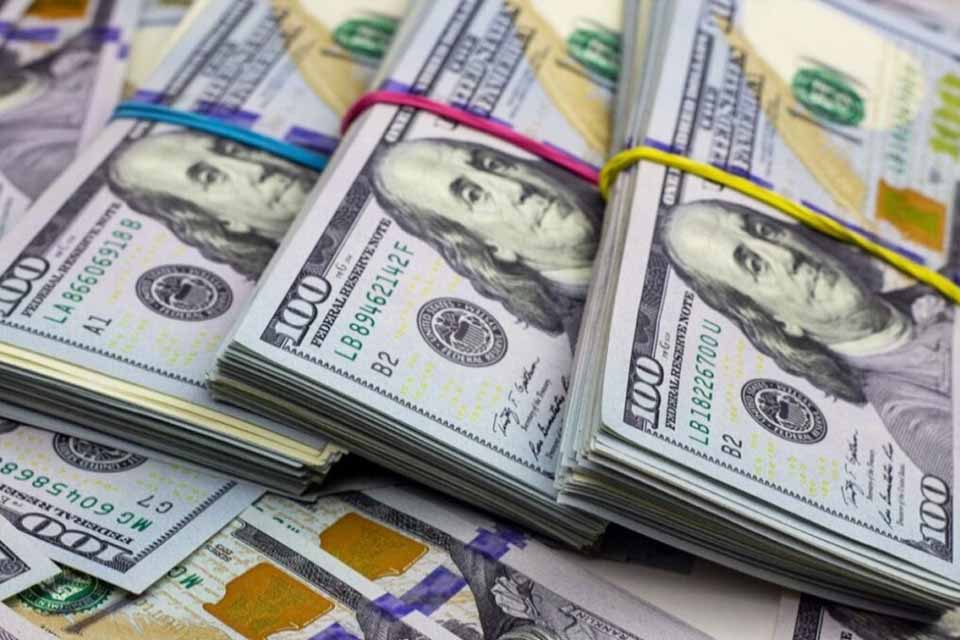Ecoanalítica espera alza del dólar a Bs 62,5 para el cierre del año