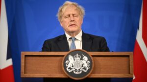 El Gobierno británico deberá entregar los mensajes de Boris Johnson a la comisión que investiga la pandemia
