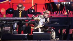 Elton John se despide tras "52 años de pura alegría tocando música"