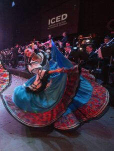 En el Bulevar del Río, Encuentro de Danzas Folclóricas Mercedes Montaño - Cali - Colombia