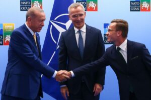 Erdogan se compromete a levantar el veto a Suecia para su ingreso en la OTAN