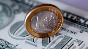 Euro se mantiene alrededor de los $1,09