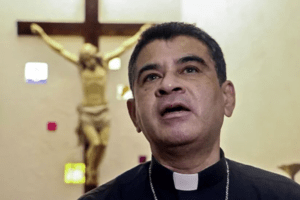 Expectacin ante la posible excarcelacin y destierro del obispo rebelde Rolando lvarez