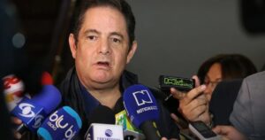 Exvicepresidente Germán Vargas Lleras se despachó contra los partidos de la U y Liberal por no lograr coalición para elegir las directivas del Congreso
