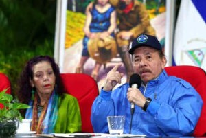 Gobierno de Ortega prohíbe a otro periodista nicaragüense regresar a su país
