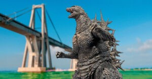 Godzilla contrae gonorrea por nadar en el Lago de Maracaibo