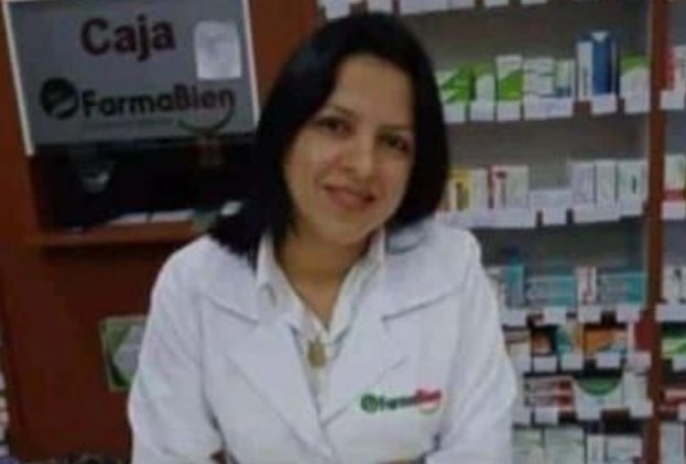 Hallan ahorcada a farmaceuta en Mérida