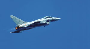 Indra refuerza el blindaje antimisiles del Eurofighter