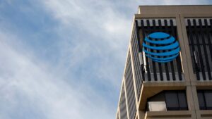 AT&T stock sinks to 30-year-low after WSJ toxic lead cable story