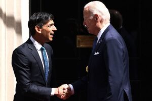 Joe Biden y Rishi Sunak debaten en Londres la entrada de Ucrania a la OTAN