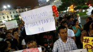 Corte peruana abre puerta para reconocer matrimonio entre dos personas del mismo sexo