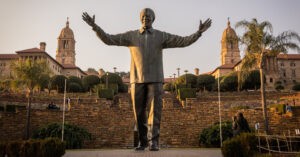 La imagen de Nelson Mandela se ve afectada en Sudáfrica