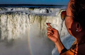 Las Cataratas del Iguazú, maravilla del mundo y "corazón" del Mercosur