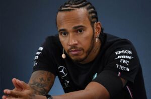 Lewis Hamilton hace 33 carreras que no gana y lanzó una sentencia sobre Mercedes que puso en alerta a la Fórmula 1 - AlbertoNews