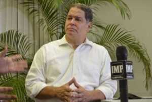 Luis Florido pide que candidatos inhabilitados se retiren de la primaria