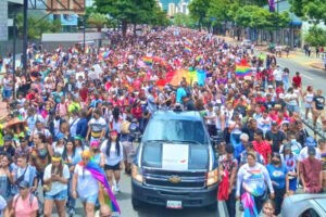 Marcharon en Caracas para exigir derechos igualitarios y cese de discriminación contra comunidad LGTBI+ (+Video)