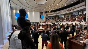 Medellín: Concejo negó en primer debate proyecto de transferencias extras de EPM - Medellín - Colombia
