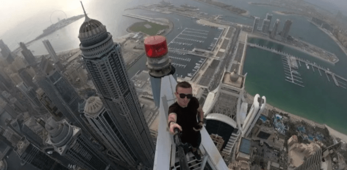 Muere un escalador de edificios al caer del piso 68 en China