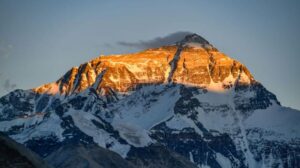 Mueren 5 turistas mexicanos y un piloto nepalí en un accidente de helicóptero cerca del Everest