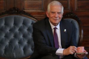 "No hubo muchos acuerdos, pero fue una buena iniciativa": Borrell