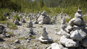 Por qué debería tirar las rocas apiladas que veas en Yosemite