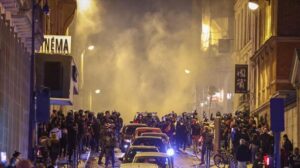Quinta noche de disturbios en Francia, con más de 500 detenidos