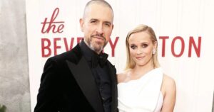 Reese Witherspoon se sinceró y reveló que se sentía vulnerable sobre su divorcio de Jim Toth