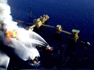 Seis heridos dejó explosión en plataforma de gas en Golfo de México
