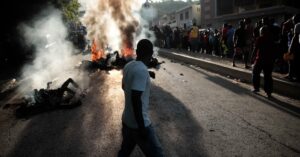 Sigue la violencia en Haití y la ONU reforzó el pedido de una fuerza multinacional: “La situación humanitaria es espantosa”
