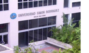 Stripper provoca implosión en la universidad Simón Rodríguez