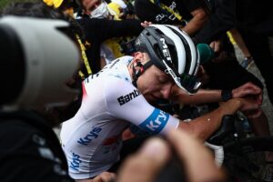 Tour de Francia: La resurreccin de Pogacar: tres kilmetros a 28 por hora, "huevos para atacar" y calma ante la estrategia del Jumbo