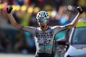 Tour de Francia: Poels se impone en el extrao combate nulo entre Vingegaard y Pogacar en Saint Gervais