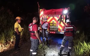 Tres venezolanos murieron en Costa Rica al caer a un río el vehículo que los transportaba