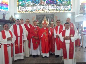 Sacerdotes y diáconos de Trujillo