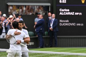 Wimbledon: Carlos Alcaraz es la mejor mezcla del tenis moderno y el antiguo