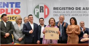 Xóchitl Gálvez, Santiago Creel y Quadri se registran como aspirantes a candidatura presidencial de Va por México