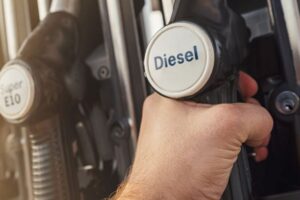 ajustan precio de diésel para sector industrial a $0,32 por litro