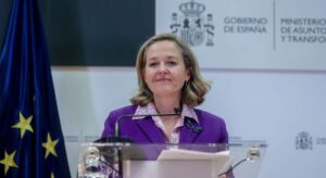 El Gobierno propondrá a Nadia Calviño para presidir el Banco Europeo de Inversiones (BEI)
