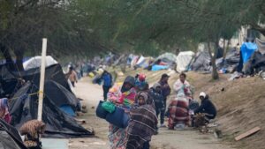 ACNUR anuncia récord de personas desplazadas en las Américas, urgen fondos
