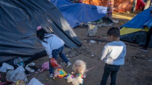 Atender niños migrantes presenta “desafíos significativos” en Latinoamérica