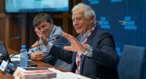 Borrell anuncia una cumbre al máximo nivel sobre Ucrania